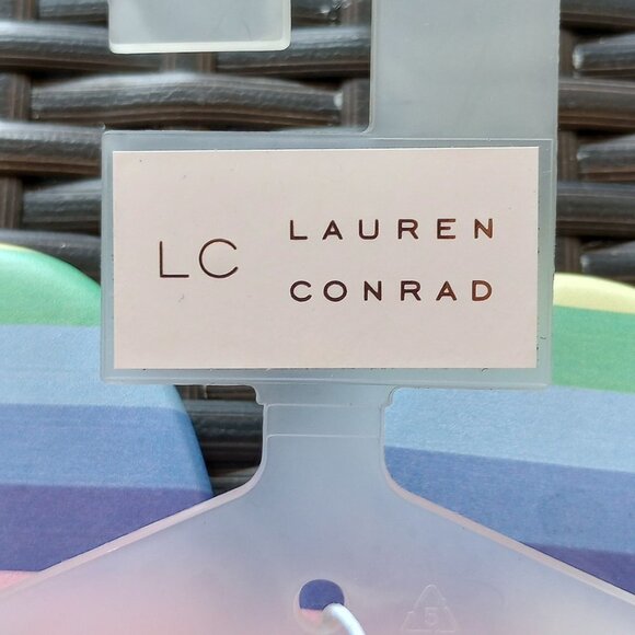 SIZE 9 PRIDE SANDALS RAINBOW FLIP FLOPS WHITE STRAPS FLAT SLIP ON SANDALS STRIPE - Picture 4 of 8